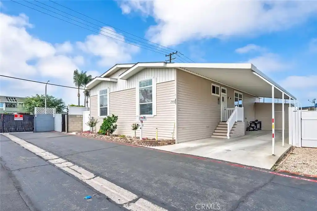 Photo 1 of Manufactured home for sale at 16444 Bolsa Chica St #20, Huntington Beach, CA 92649 | MLS# OC26156437 | Listing updated on 2026-10-16