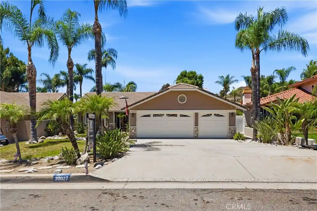 Photo 1 of Single family home for sale at 30027 Swan Point, Canyon Lake, CA 92587 | MLS# SW26155866 | Listing updated on 2026-10-14