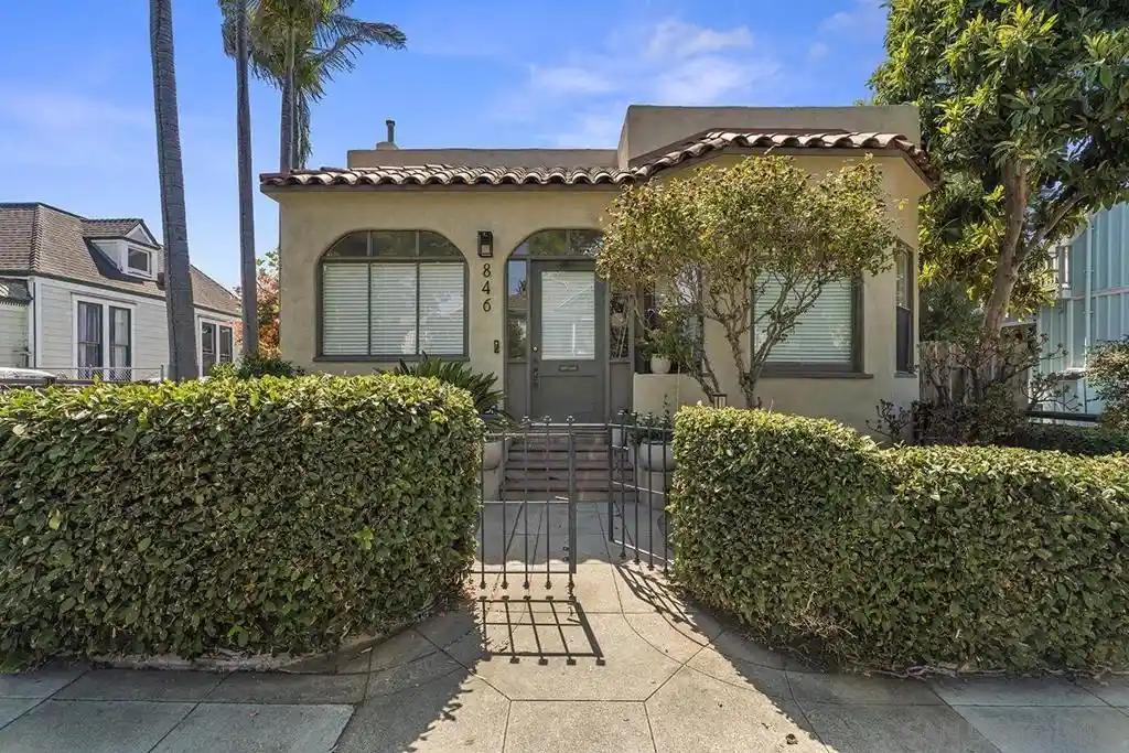 Listing Photo 1 - Condo for sale in 846 1/2 22nd St located at 846 1/2 22nd St, San Diego, CA 92102 - Unit 846 1/2 22nd St