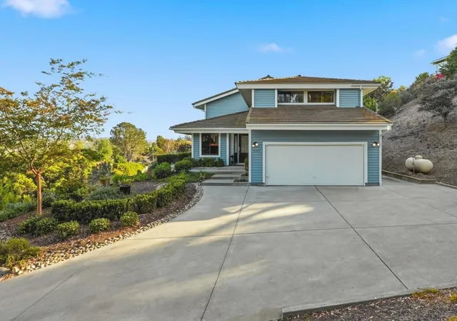 Photo 3 of Single family home for sale at 4165 Manchester Ave, Encinitas, CA 92024 | MLS# 260017655SD | Listing updated on 2026-09-23