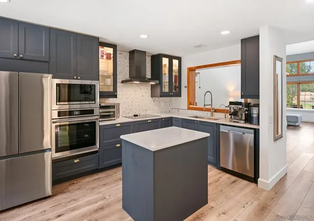 Townhouse for sale at 8647 Cir R Valley, Escondido, CA 92026 | MLS# 260017656SD
