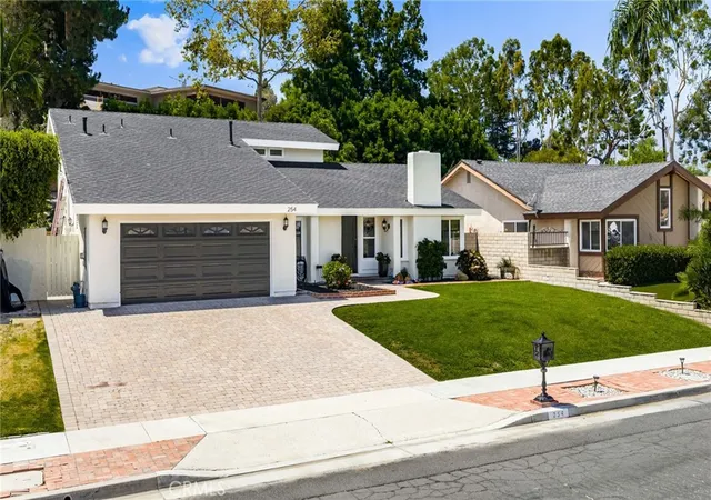 Photo 2 of Single family home for sale at 254 Las Riendas, Fullerton, CA 92835 | MLS# SW26157055 | Listing updated on 2026-09-23