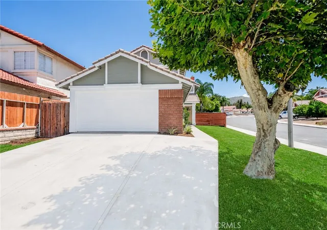 3rd image of 11060 Le Grand Ln, Moreno Valley, CA 92557 | MLS# CV26144121