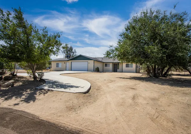 Photo 1 of Single family home for sale at 58391 Carlyle Dr, Yucca Valley, CA 92284 | MLS# 219150457PS | Listing updated on 2026-09-03