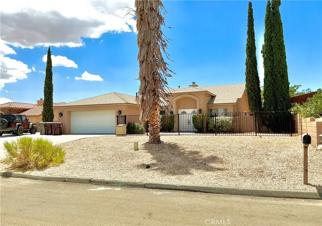 Photo 2 of Single family home for sale at 58319 Mountain View, Yucca Valley, CA 92284 | MLS# JT26152870 | Listing updated on 2026-10-11