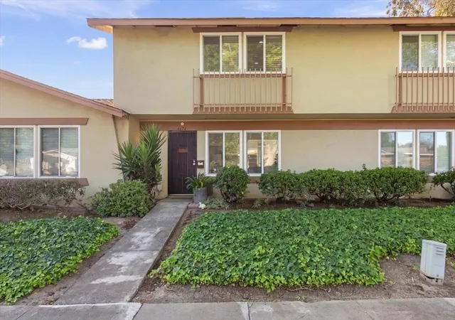 Townhouse for sale at 4674 Balboa Way, Fremont, CA 94536 | MLS# ML82054739