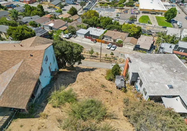 Photo 3 of Land for sale at 0 Burr St, Oakland, CA 94605 | MLS# 219150467DA | Listing updated on 2026-09-19