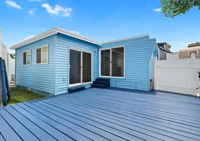 Photo 1 of Manufactured home for sale at 170 Diana St #31, Encinitas, CA 92024 | MLS# NDP2606863 | Listing updated on 2026-10-01
