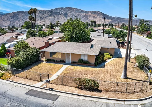Photo 1 of Single family home for sale at 2174 W Lincoln, Banning, CA 92220 | MLS# IG26156881 | Listing updated on 2026-10-10