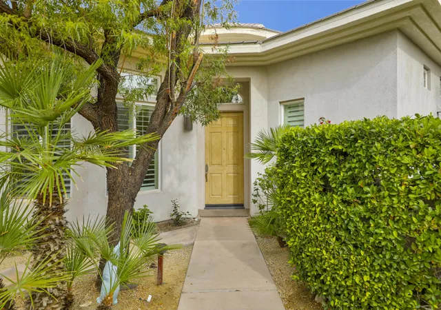 Photo 3 of Single family home for sale at 51350 Via Sorrento, La Quinta, CA 92253 | MLS# 219150474DA | Listing updated on 2026-10-04
