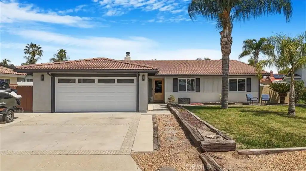 Photo 1 of Single family home for sale at 23662 Fair Weather, Canyon Lake, CA 92587 | MLS# SW26157256 | Listing updated on 2026-10-23