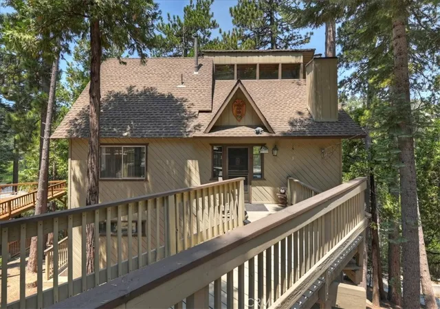 Photo 3 of Single family home for sale at 750 Grass Valley, Lake Arrowhead, CA 92352 | MLS# IG26157331 | Listing updated on 2026-08-05