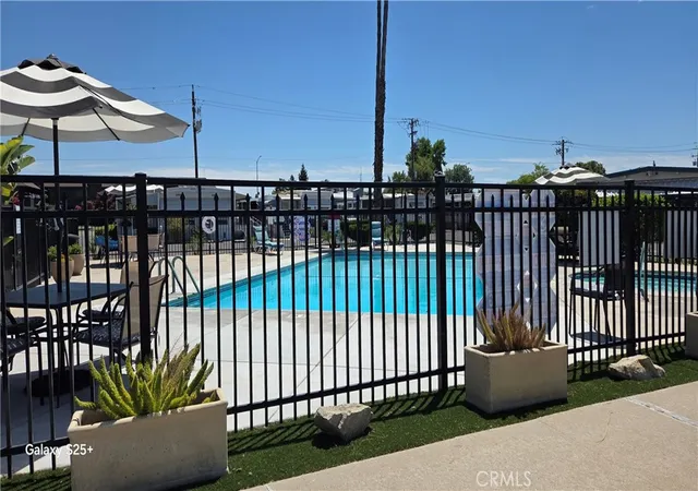 Photo 3 of Manufactured home for sale at 1724 Minnewawa Ave #12, Clovis, CA 93643 | MLS# FR26156903 | Listing updated on 2026-09-05
