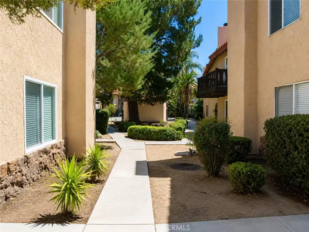 Listing Photo 1 - Condo for sale in 157 Tiger Ln located at 157 Tiger Ln, San Jacinto, CA 92583 - Unit 157 Tiger Ln