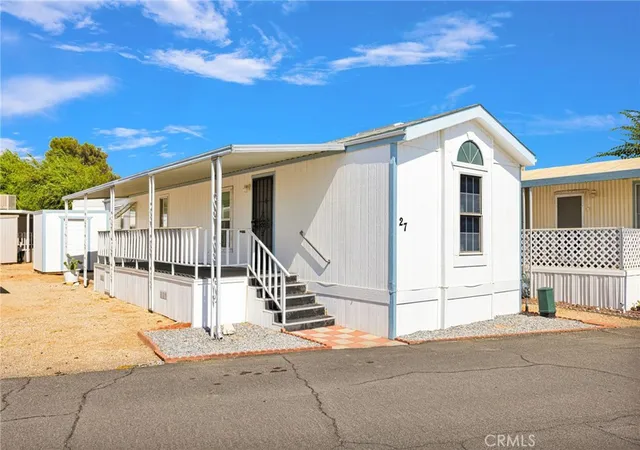 Manufactured home for sale at 22601 Bear Valley #27, Apple Valley, CA 92308 | MLS# HD26156944