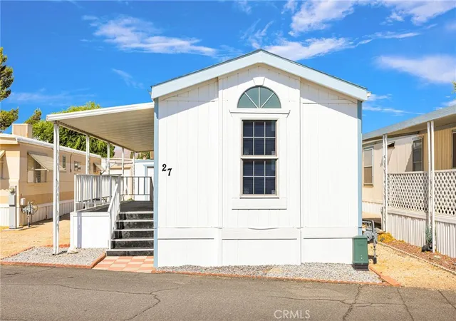 Photo 2 of Manufactured home for sale at 22601 Bear Valley #27, Apple Valley, CA 92308 | MLS# HD26156944 | Listing updated on 2026-09-22