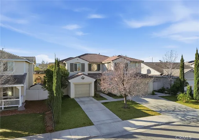 Photo 4 of Single family home for sale at 6864 Buchet Dr, Palmdale, CA 93552 | MLS# SR26157631 | Listing updated on 2026-09-27