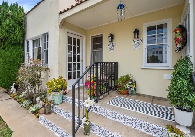 Photo 3 of House for sale at 1620 California, Santa Monica, CA 90403 | MLS# SB26138196 | Listing updated on 2026-09-17