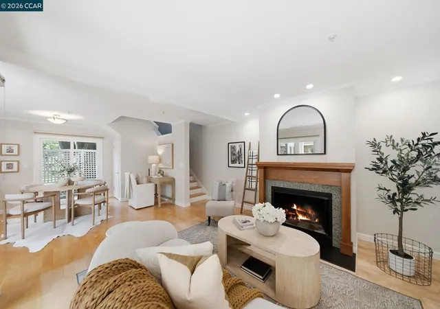 Photo 1 of Townhouse for sale at 211 Kingston Way, Walnut Creek, CA 94597 | MLS# 41142182 | Listing updated on 2026-10-09