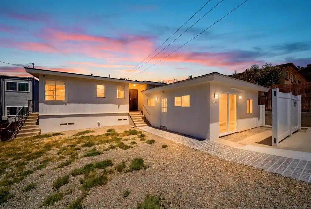 Photo 1 of Sale Pending at 4404 Temecula St, San Diego, CA 92107 | MLS# 260017736SD | Listing updated on 2026-10-30