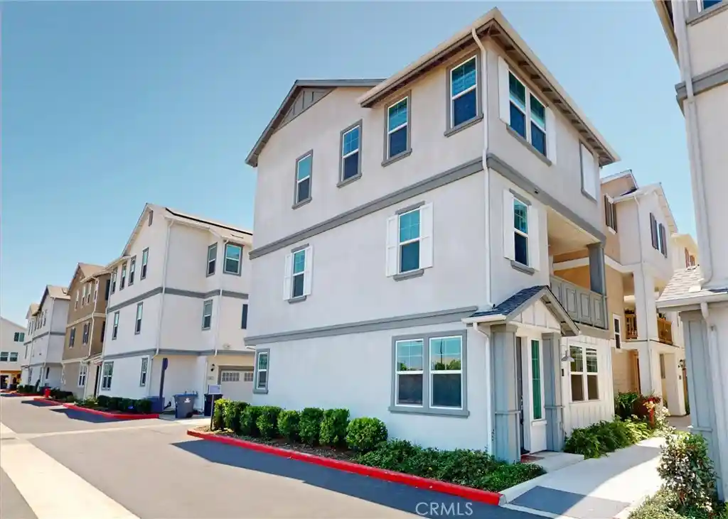 Photo 1 of Single family home for sale at 1066 N Anaheim #1, Anaheim, CA 92801 | MLS# AR26157516 | Listing updated on 2026-10-14