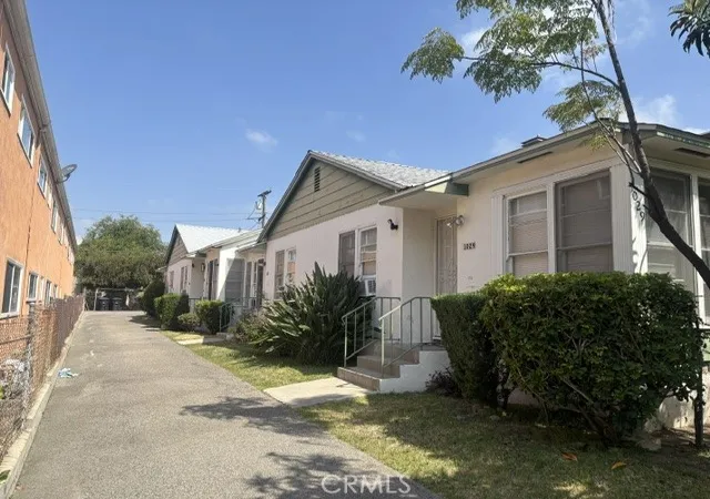 Multi family home for sale at 1029 Ruberta, Glendale, CA 91201 | MLS# GD26138881