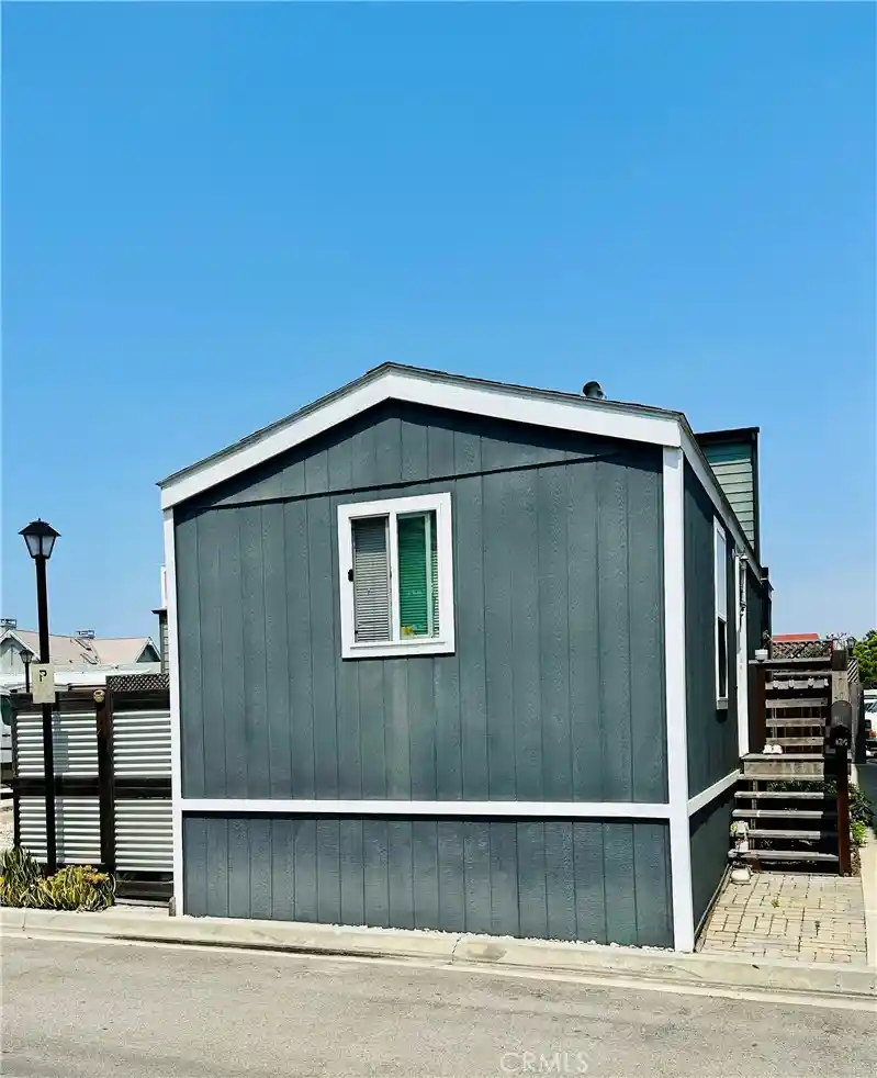 Photo 1 of Manufactured home for sale at 124 Cottonwood Ln, Seal Beach, CA 90740 | MLS# PW26158020 | Listing updated on 2026-07-21