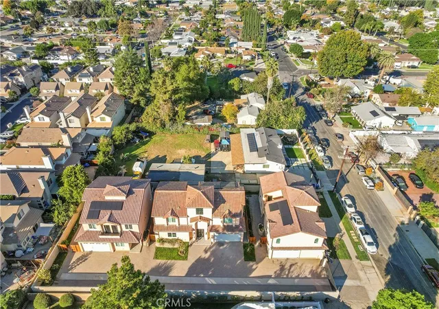 Photo 4 of Single family home for sale at 7329 Kelvin, Winnetka, CA 91306 | MLS# SR26158070 | Listing updated on 2026-09-28
