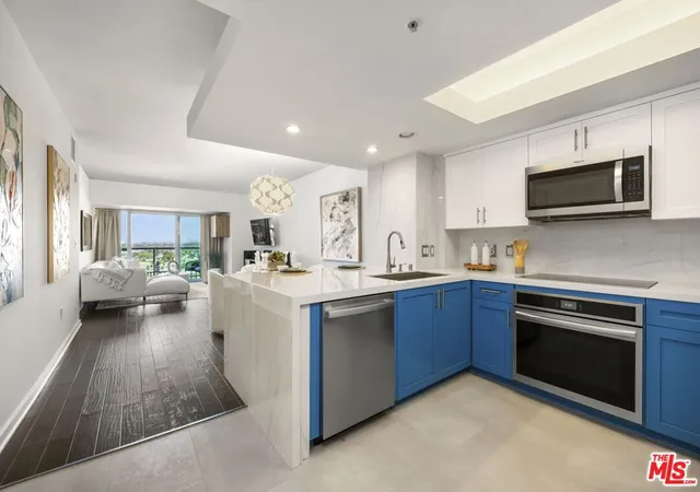 Photo 4 of Condo for sale at 13700 Marina Pointe Dr #809, Marina Del Rey, CA 90292 | MLS# 26862213 | Listing updated on 2026-09-24