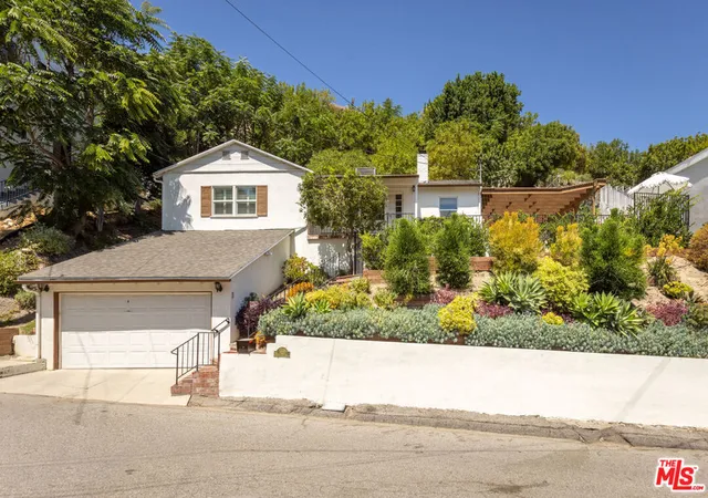 1st image of 4069 Murietta Ave, Sherman Oaks, CA 91423 | MLS# 26862161