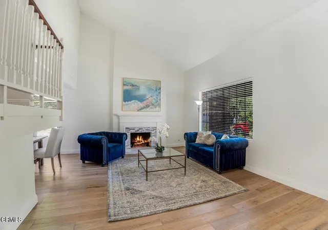 4th image of 263 Fox Hills Dr, Thousand Oaks, CA 91361 | MLS# V1-37718