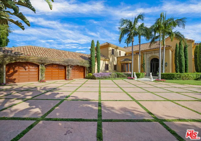 Photo 2 of Mansion for sale at 5 Beverly Pkwy, Beverly Hills, CA 90210 | MLS# 26862277 | Listing updated on 2026-09-23