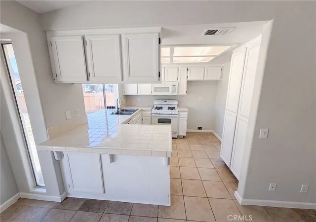Photo 2 of Sale Pending at 2758 Alne, Hemet, CA 92545 | MLS# IV26158362 | Listing updated on 2026-10-05