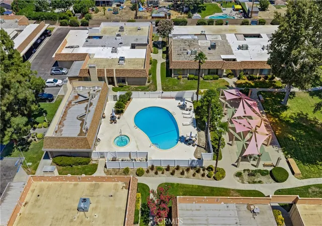 2nd image of 610 S Santa Fe, Hemet, CA 92543
