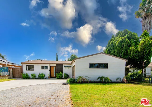 Photo 2 of Single family home for sale at 8030 Hesperia Ave, Reseda, CA 91335 | MLS# 26861917 | Listing updated on 2026-10-09