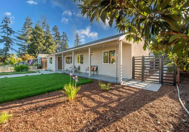 2nd image of 661 Empey Wy, San Jose, CA 95128 | MLS# ML82054720