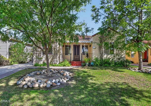 Photo 1 of Single family home for sale at 842 E Glenoaks Blvd, Glendale, CA 91207 | MLS# P1-28120 | Listing updated on 2026-10-03
