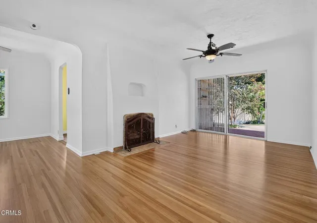 Photo 3 of Single family home for sale at 842 E Glenoaks Blvd, Glendale, CA 91207 | MLS# P1-28120 | Listing updated on 2026-10-03