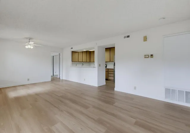 2nd image of 4030 Porte La Paz #90, San Diego, CA 92122 | MLS# 260017815SD