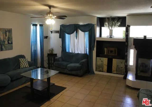 Photo 4 of Single family home for sale at 5624 Casita Ct, Palmdale, CA 93552 | MLS# 26862499 | Listing updated on 2026-10-08
