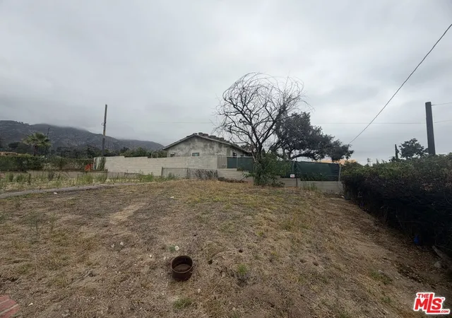 Photo 1 of Land for sale at 255 W Poppyfields Dr, Altadena, CA 91001 | MLS# 26852379 | Listing updated on 2026-10-08