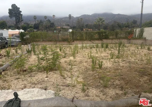 Photo 2 of Land for sale at 255 W Poppyfields Dr, Altadena, CA 91001 | MLS# 26852379 | Listing updated on 2026-10-08