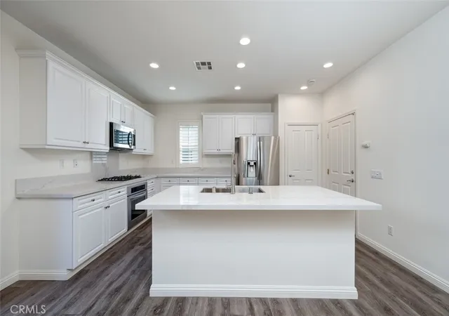 5th image of 46 Cactus Bloom, Irvine, CA 92618 | MLS# OC26100767