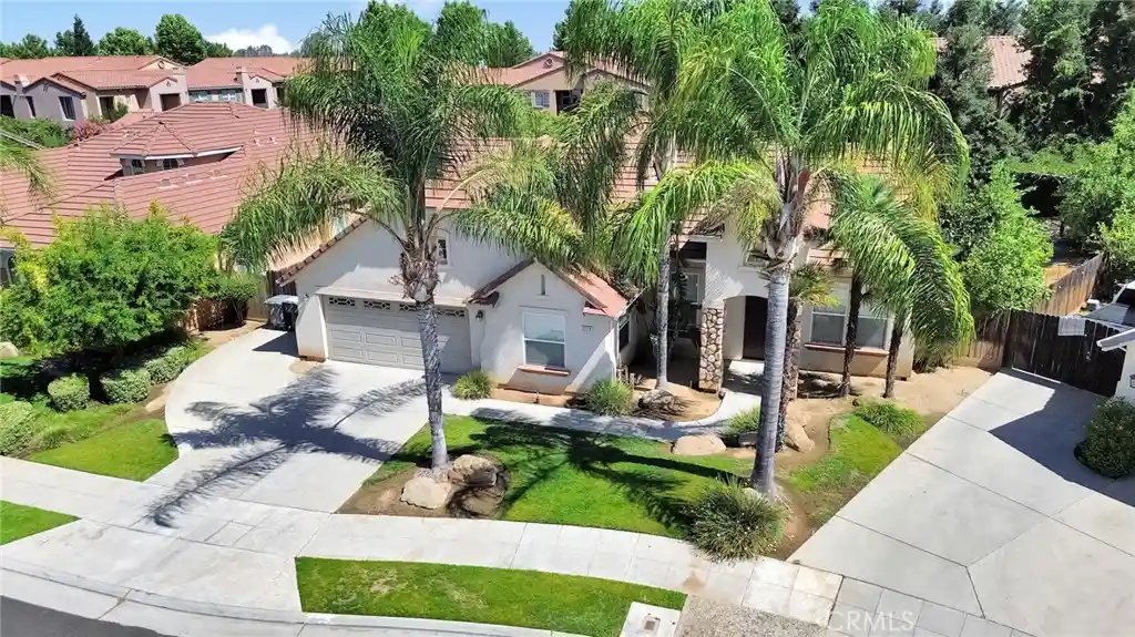 Photo 1 of Single family home for sale at 2579 Warner Ave, Clovis, CA 93611 | MLS# AR26156072 | Listing updated on 2026-10-22