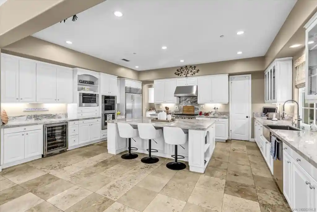 Photo 1 of Mansion for sale at 452 Evening View Dr, Chula Vista, CA 91914 | MLS# 260017829SD | Listing updated on 2026-10-29