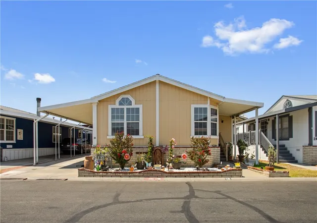 Photo 1 of Manufactured home for sale at 21217 Washington Ave #Spc 18, Walnut, CA 91789 | MLS# DW26158928 | Listing updated on 2026-10-03