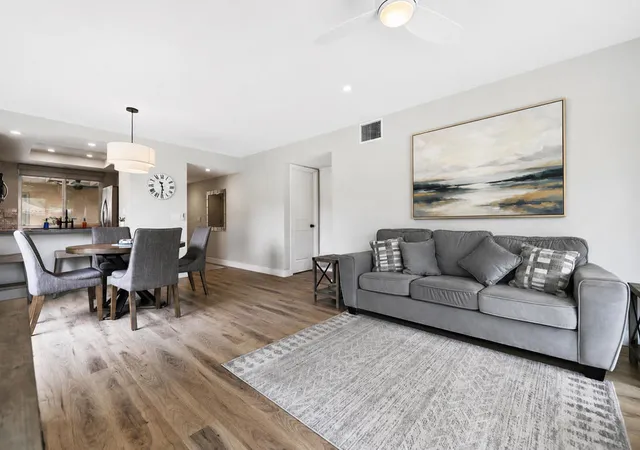 Photo 3 of Condo for sale at 5 La Cerra Cir, Rancho Mirage, CA 92270 | MLS# 219150544PS | Listing updated on 2026-09-22