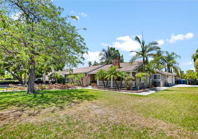 Photo 3 of Single family home for sale at 1691 S Santa Anita, Arcadia, CA 91006 | MLS# AR26149379 | Listing updated on 2026-09-27