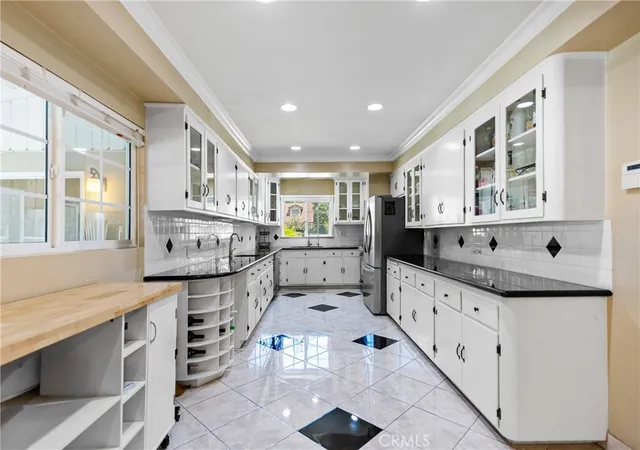 Photo 4 of Single family home for sale at 1691 S Santa Anita, Arcadia, CA 91006 | MLS# AR26149379 | Listing updated on 2026-09-27