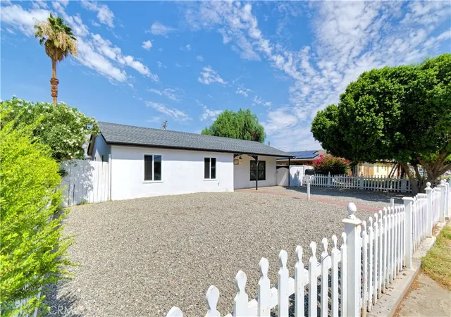 Photo 1 of Single family home for sale at 461 N Palm, Blythe, CA 92225 | MLS# OC26159112 | Listing updated on 2026-09-21